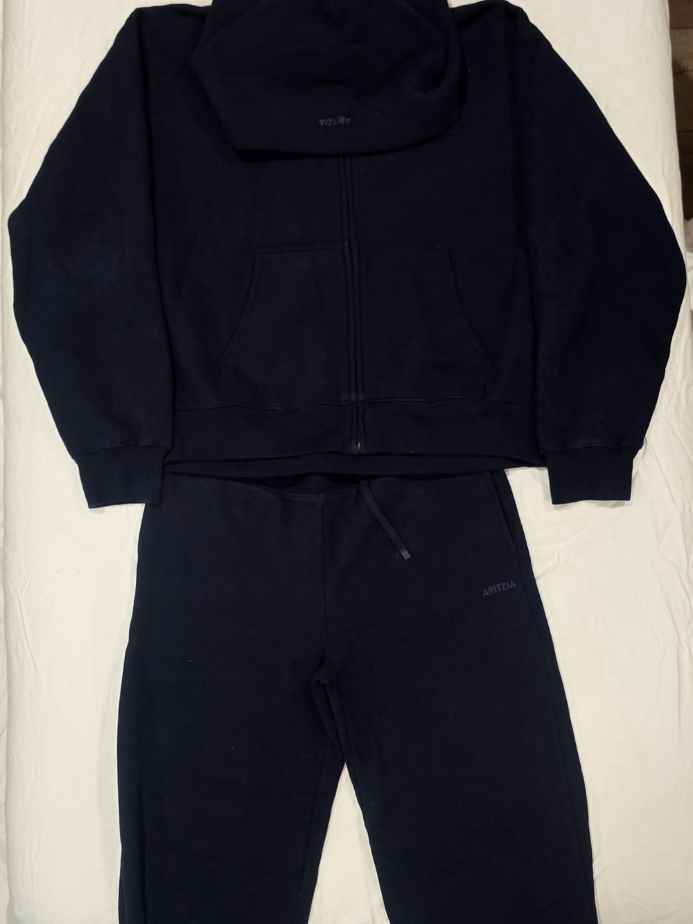 Aritzia Womenโs Navy Hoodie & Sweatpant Set
